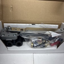 OEM Volvo 85148634 Suspension Leveling Valve Kit picture
