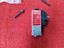 P:VT22 DANFOSS PRESSURE TRANSMITTER MBS 5100-1811-1DB04/060N1035 picture