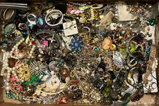 Massive 18+ Pound Jewelry Estate Lot Vintage to Now Broken Scrap Used Gold Tone picture