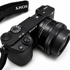 Black Sony Alpha A6000 Mirrorless Digital Camera w/16-50mm Lens Screen Damage picture