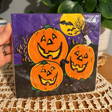 Vintage 1996 Halloween Napkins NOS Sealed Jack O Lantern Pumpkins Bats 20 Ct picture