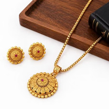 South Indian Traditional Gold Plated Bridal Necklace Set with Earrings for Women picture