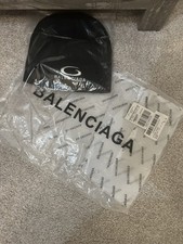 Balenciaga Men's Black Beanie with Tag Brand New Never Worn One Size Fits All picture
