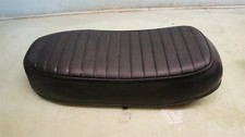 1971 Triumph 650cc TR6 T120 OEM Seat NICE *2576 picture