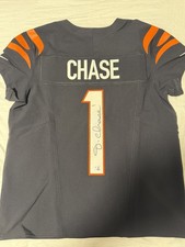Nike Ja'Marr Chase Signed Cincinnati Bengals #1 NFL Football Jersey Fanatics COA picture