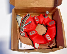 Ridgid Universal 811A 1/8 to 2 Inch NPT Self-Opening Die Head picture