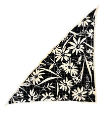 Vintage 1960s early 1970s mod triangle head kerchief scarf - black & white daisy picture