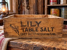 ANTIQUE LILY TABLE SALT, HUTCHINSON, KANSAS WOODEN CRATE WOOD BOX ADVERTISING picture