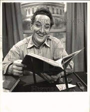 1956 Press Photo Kenny Delmar to Play 