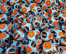 Reese's Oreo Miniatures Milk Chocolate & White Peanut Butter Cups (4 Pounds) picture