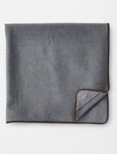 NWT Peter Millar Soft  Luxury 100% Cashmere Throw in Pebble Grey $500 GREAT GIFT picture