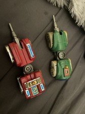 Vintage 1981 Y&K Voltron Green & Red Lion Figures Sold As Is picture