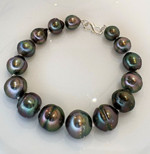Tahitian Pearl Bracelet with 925 silver clasp, natural color, luster AAA picture