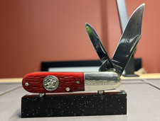 READ Vintage Winchester USA Barlow 29020 Horse Rider Shield Red Bone Knife picture