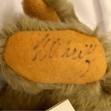 Vintage Lot of 4 Steiff Teddy Bears 2 Signed Hans Otto Steiff 1982-Button in ear picture