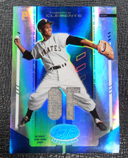 2004 Leaf Certified Materials Blue Roberto Clemente Game Used Jersey #06/25 picture