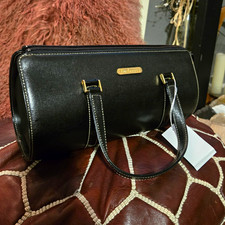 Burberrys RARE Vintage Boston Bag Patent Leather Gorgeous picture