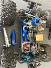 Traxxas T-Maxx Maxx 1:10 Nitro 4WD RTR Off-Road Monster Truck Blue/Black picture