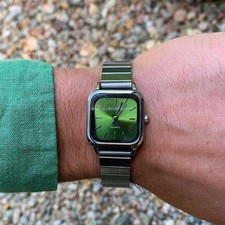 2000s Y2k style silver square watch. Classy sporty style watch. Stainless picture