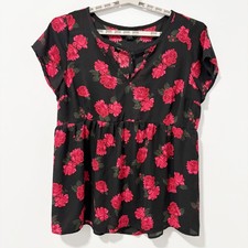 Torrid Womens Rose Floral Babydoll Top Black Red Caged V-Neck Plus Size 2 2X picture