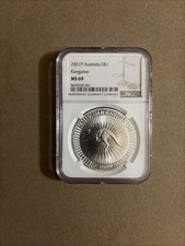 2021-P Australia Kangaroo $1 1 oz .9999 Silver NGC MS69 picture