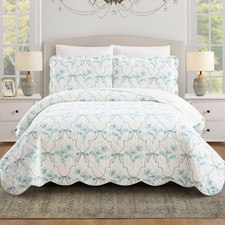 Modern Heirloom 3pc King Floral Frames Quilt Bedding Set Blue picture