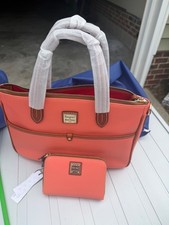 dooney and bourke pebble grain daniella picture