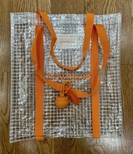 CJ Hendry Sulwhasoo Secret Garden Tote Keychain Cream Silicone Holder NYC 2026 picture