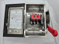 Siemens HNF361S Non-Fusible Heavy Duty Safety Switch 30A 3P 600V Nema 4/4X picture