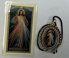 Medal Of The Chaplet Of Divine Mercy And Holy Card Of The Divine Mercy picture