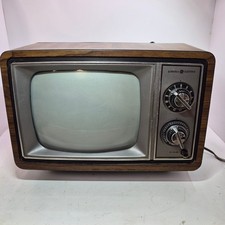 Vintage General Electric Woodgrain Portable CRT TV Retro Analog Television GE picture