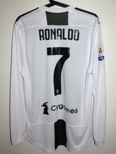 Classic Retro 2018/19 Juventus Home L/S Jersey #7 C.Ronaldo picture