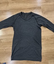 Lululemon Swiftly Tech Long Sleeve Shirt Womens Size 8 Hip Length Olive Green picture