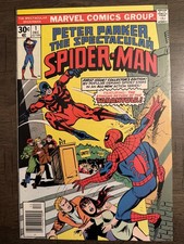 Marvel Comics Peter Parker The Spectacular Spider-Man #1 1976 First Issue picture