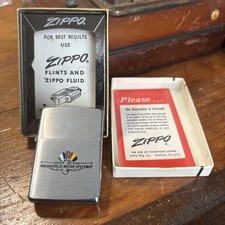 1985 INDIANAPOLIS MOTOR SPEEDWAY ZIPPO LIGHTER UNused nib with original box picture