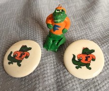 Vintage University of Florida Gators Earrings Pendant Mascot Jewelry Set picture