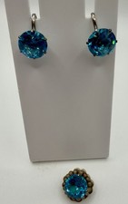 Vintage Elegant Aqua Blue Gorgeous Screw Back Earrings And Matching Brooch Set picture