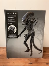 Spirit Halloween Alien Animatronic Xenomorph  6 Ft. 8 In. 2026 BRAND NEW Prop picture