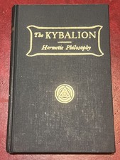 The Kybalion Hermetic Philosophy - Rare Misprint 1904/1905 - Hardcover picture