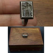 Stunning ancient unique Roman intaglio solid silver rare ring picture