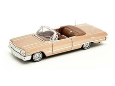 1963 Chevrolet Impala SS Convertible Lowrider 1:24 Scale Model Welly 22434LRGLD picture
