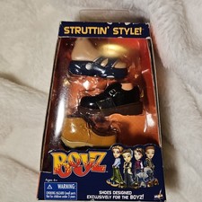 MGA Entertainment Bratz Boyz Struttin' Style Shoe Pack 3 Pairs 2003 264637 picture