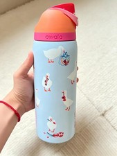 Owala Silly Goose Freesip 32oz Limited Edition Water Bottle With BOX | IN STOCK picture