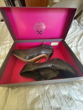Vince Camuto Women’s 7 Black Leather Ankle Bootie Round Toe Stiletto Zip picture