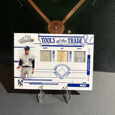 2005 Donruss Memorabilia Tools of Trade Triple Relic TT-177 Roger Maris 9 /100 picture