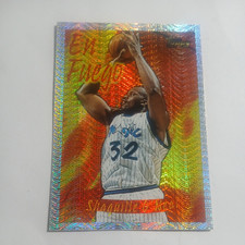 Shaquille O’Neal SP 1996-97 Topps Season's Best En Fuego #3, DAMAGED BY BICEP picture