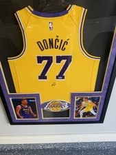 Luka Dončić Signed Autographed Jersey Custom Framed PSA/DNA Authentic NBA picture
