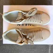 Alexander McQueen Oversized Sneaker Low Top Suede Lace Up Beige/White Size 7.5 picture