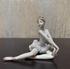 LLADRO Ballerina Graceful Pose Porcelain Figurine Retired Spain picture