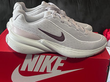 Nike Men's Low Top Mesh Athletic Sneakers White/Purple Lace-Up Size 7.5 NIB picture